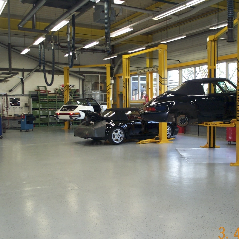 Boden bei Sportwagen Beckers