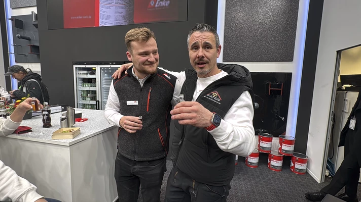 Enke-Außendienst auf dem Enke-Messestand