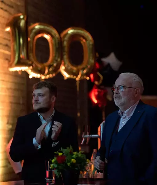 Vater und Sohne Enke zum 100jährigen Jubiläum